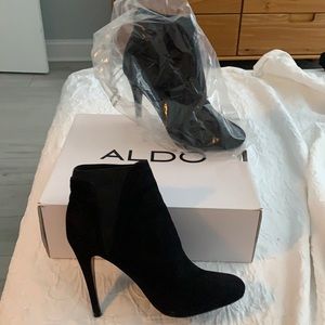 Ankle black boots size 8